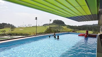 Seasonal outdoor pool