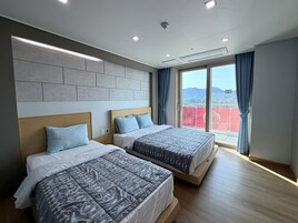 Apartamento, vistas al campo de golf (47 Pyeong) | Wifi gratis