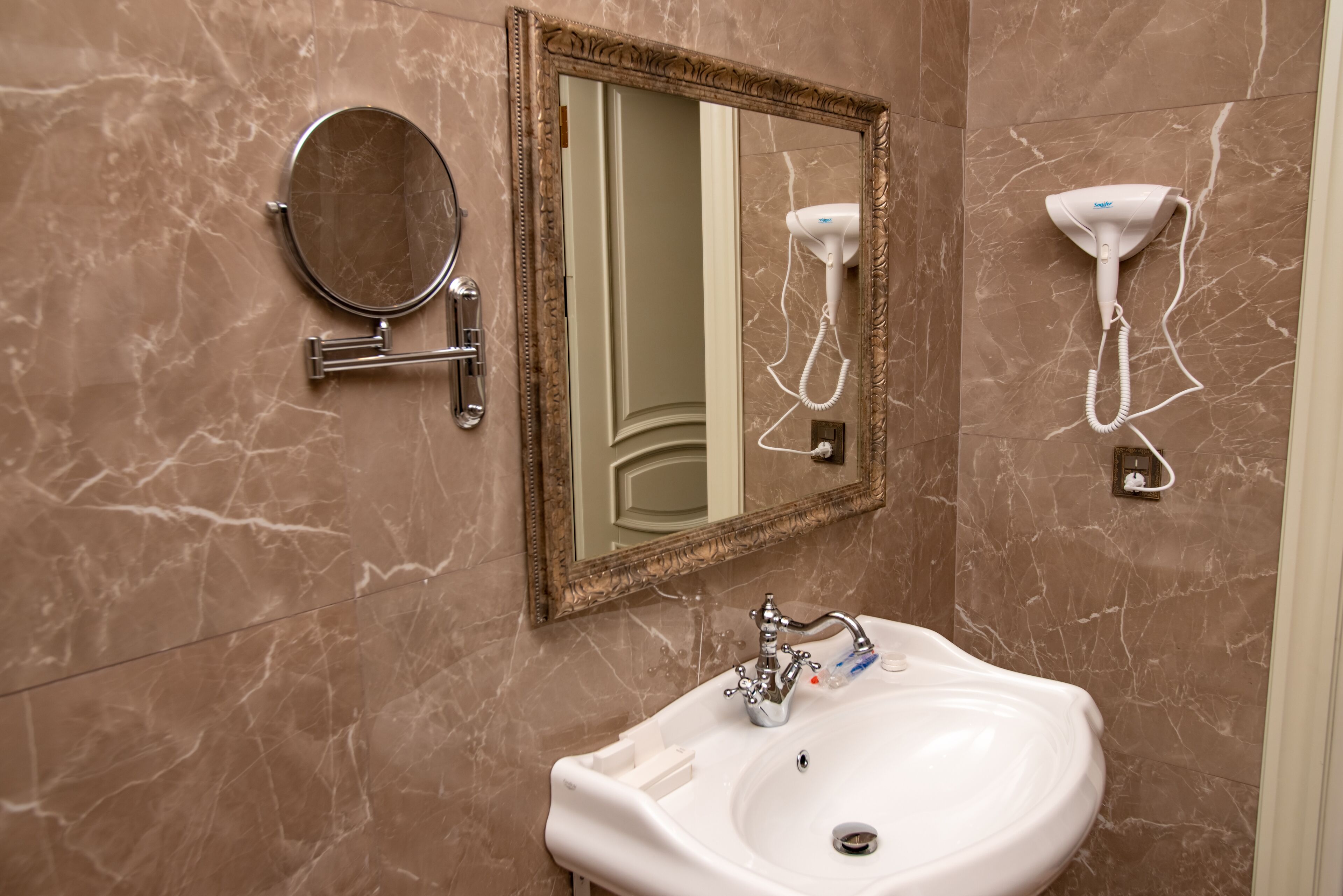 Photo - La Casa Sahil Hotel