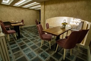 Restaurant - La Casa Sahil Hotel (Baku)