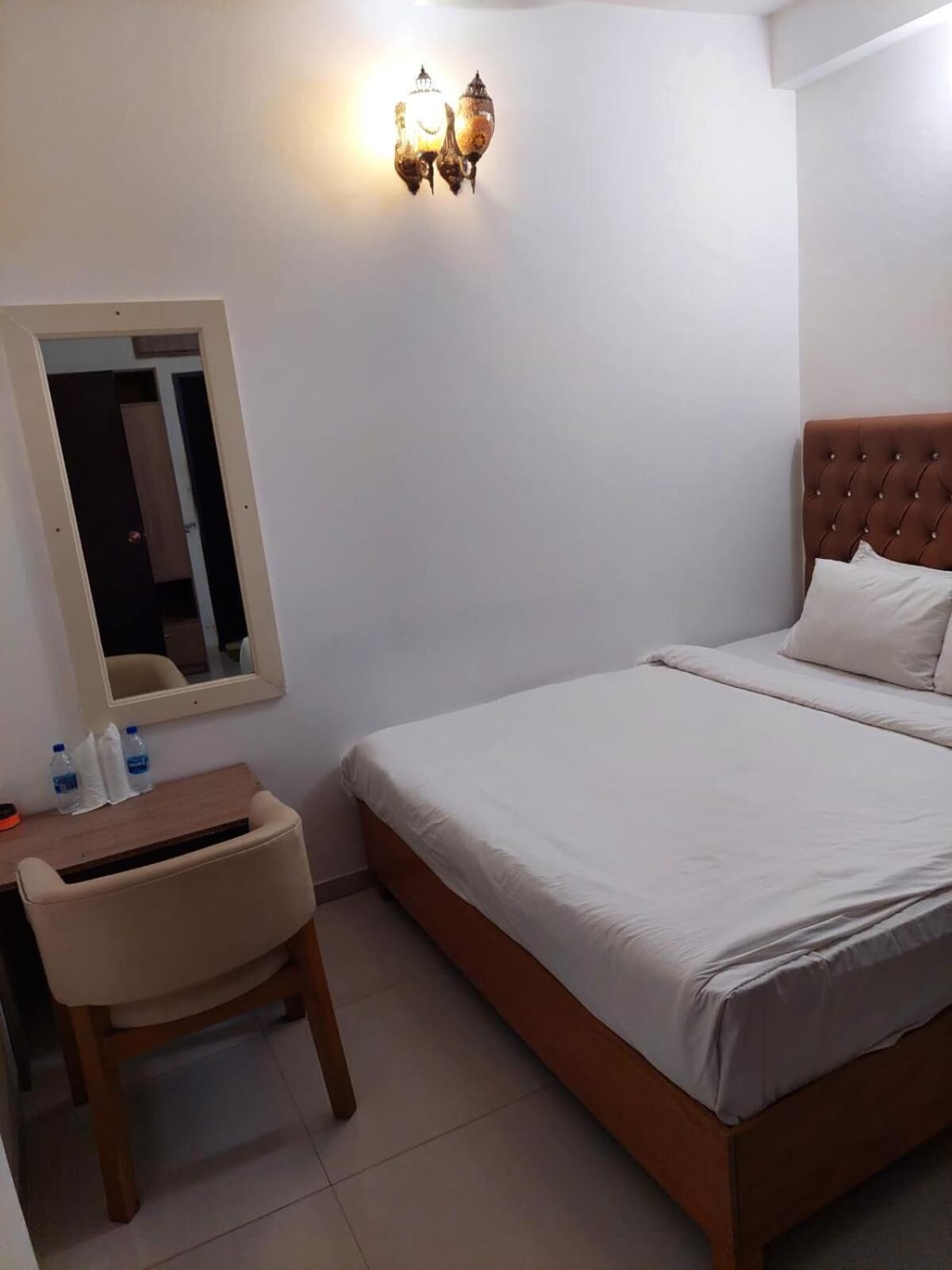 minibar, in-room safe, desk, laptop workspace