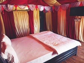 Rollaway beds, bed sheets