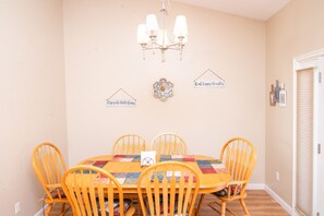 Maisonette, 3 Schlafzimmer | Speisen