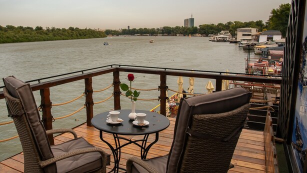 Luxury Double Room | Terrace/patio - Bahus Inn (Belgrade)