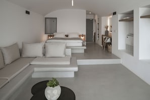 Infinity Residences with Outdoor Hot Tub - Coco-Mat Hotel Santorini (Santorini)