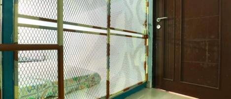 Escritorio y wifi gratis