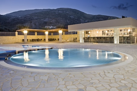 Outdoor pool. The Magnolia Resort - Adults Only