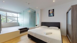 King Studio | Individually decorated, individually furnished, desk, laptop workspace - International Service Apartments (Singapore)