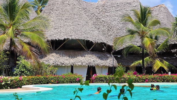 Unclassified image, 1 of 22, button - Oasis Village (Malindi)