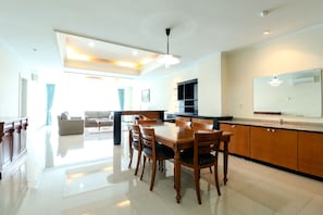 2 Bedroom Deluxe