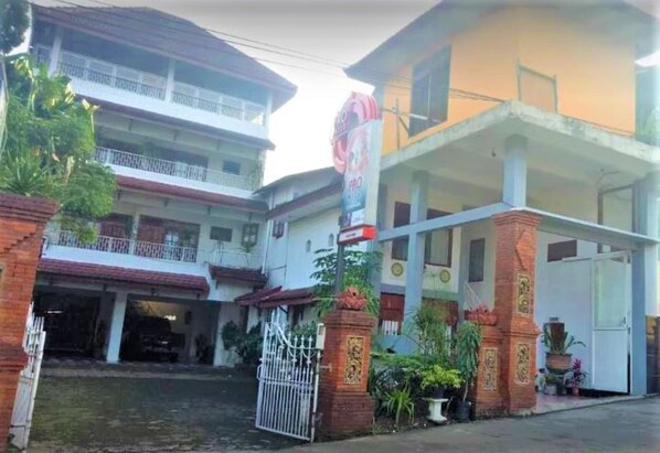 Restaurant - Wisma & Kantin Amanda (Pacet)