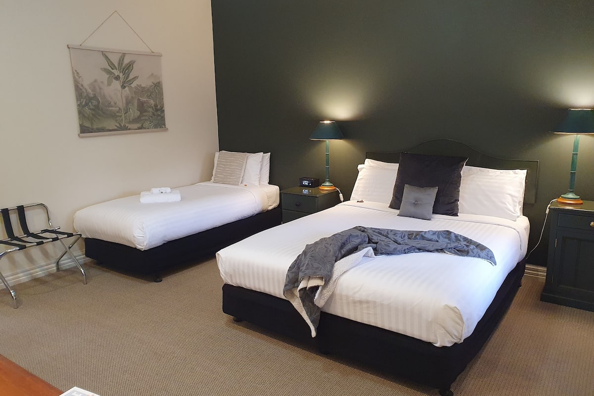 Classic Room