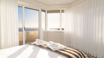 1 bedroom, blackout curtains, iron/ironing board, free cots/infant beds