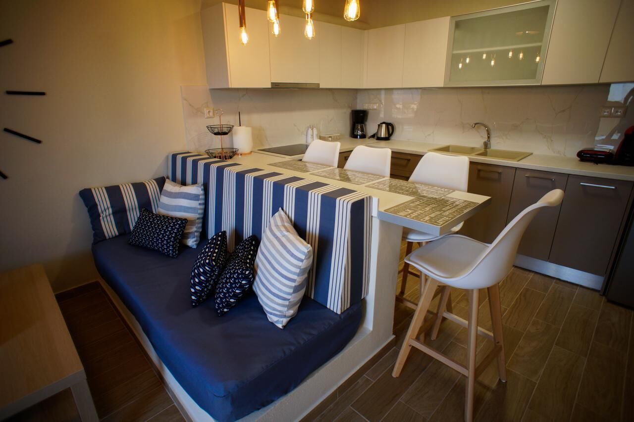 Apartment, Sea View (1 Double Bed + 2 Single Sofa Beds) | Living area | 43-inch flat-screen TV with digital channels, TV, Netflix