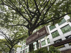 Fachada da propriedade