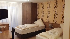 Double Room | Free WiFi