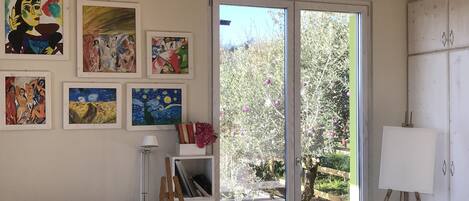 1 chambre, bureau, fer et planche à repasser, Wi-Fi gratuit