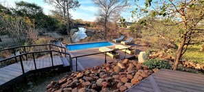 Outdoor pool - The Wallow Lodge (Victoria Falls)