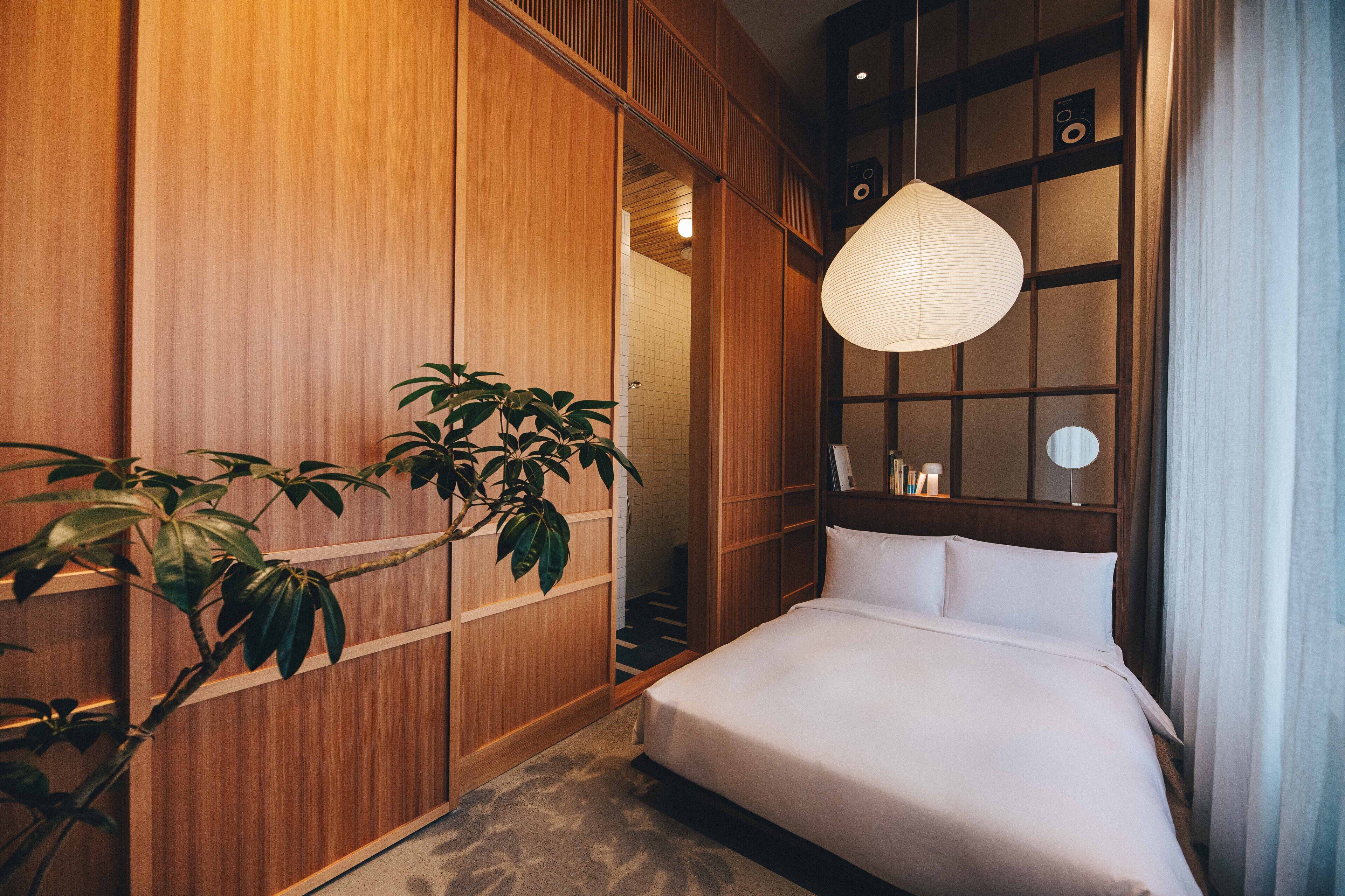 (ceiling height:4.5 meters) high ceiling studio, non smoking | 1 bedroom, premium bedding, free minibar items, in-room safe