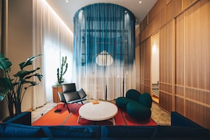 (Ceiling Height:4.5 meters) High Ceiling K5 Loft Suite, Non Smoking | 1 bedroom, premium bedding, free minibar items, in-room safe