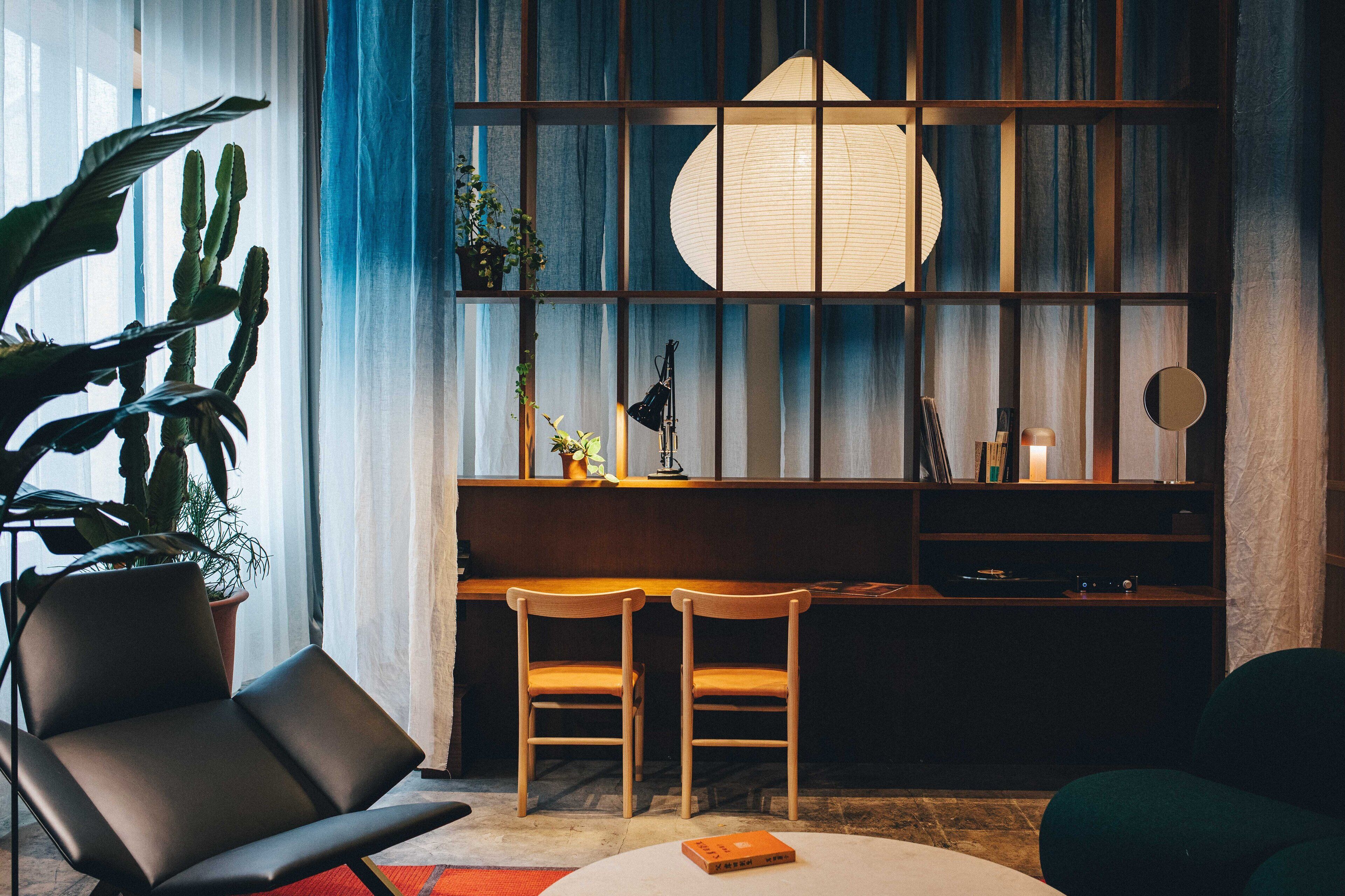 1 bedroom, premium bedding, free minibar items, in-room safe