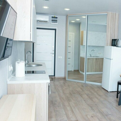 Уютная однокомнатная квартира возле аэропорта Киев Жуляны