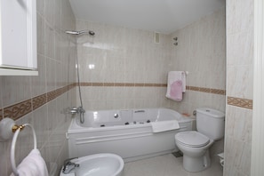 Departamento (2 Bedrooms) | Baño