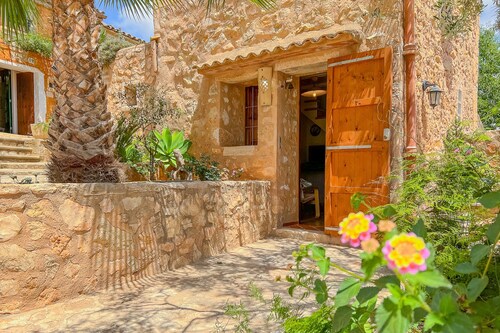 Charming Villa Can Xesquet