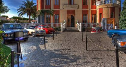 Hotel Momumento Almenara de Copau. 1915 modernistisches GebÀude