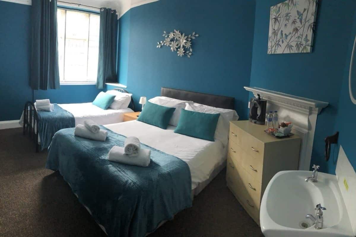 Comfort Triple Room, Multiple Beds (Room 3) | Blackout drapes, iron/ironing board (on request), WiFi (free)
