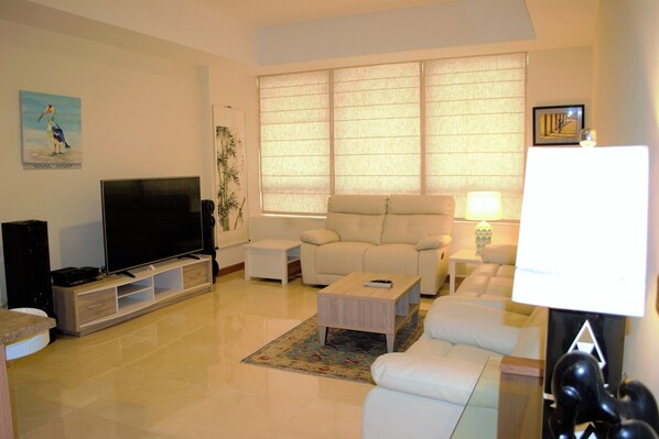 Apartment (Murad) | Living room