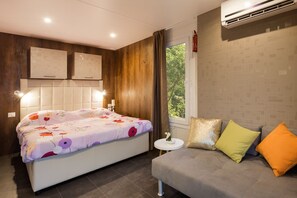 Interior - Mobile Homes FKK Nudist Camping Solaris (Tar-Vabriga)