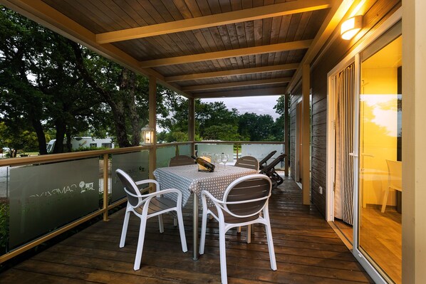 Mobile Home Premium, 2 chambres, terrasse | Balcon