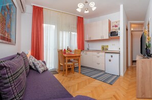 公寓, 1 间卧室, 海景 | 1 多间卧室、免费 WiFi、床单