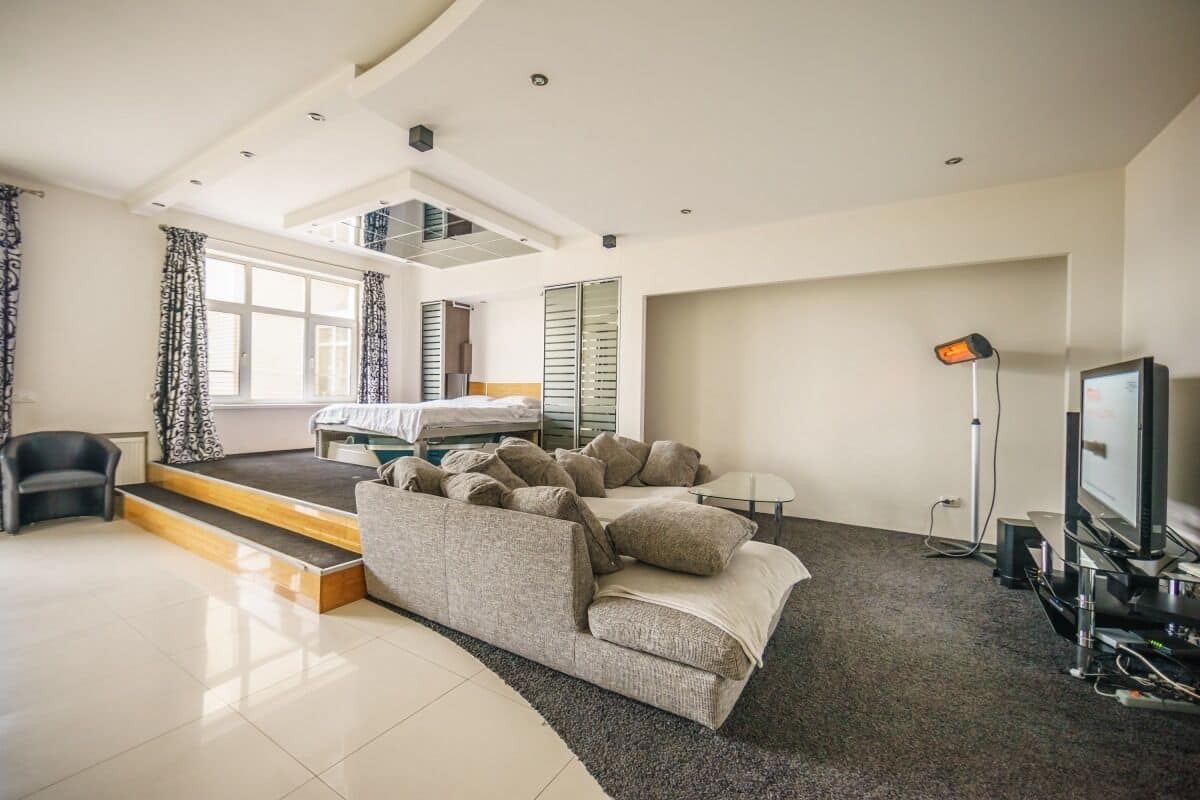 Appartamento Luxury | 1 camera, ferro/asse da stiro, Wi-Fi gratuito