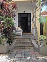Entrada de la propiedad
