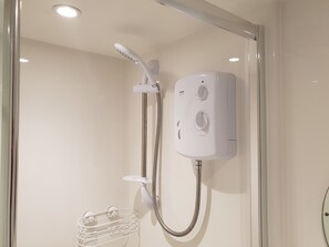 Appartement Ville | Douche de la salle de bain