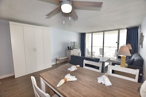Condo, 1 habitación | Restaurantes