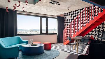 Rock Me Room | City view