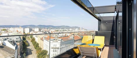 Retro Room | Blick vom Balkon