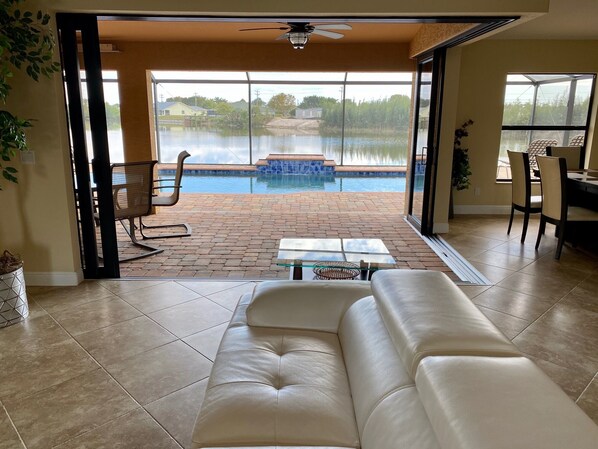 Fernseher, Arbeitsbereiche