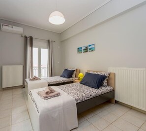 Apartment - Thano's Stylish Flat, Just 150m To The Beach (Kalamata)