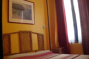 双人房 | 特色装修、特色家居、遮光窗帘、免费 WiFi