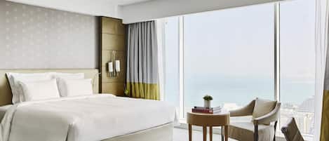 Superior-Zimmer, 1 King-Bett | Allergikerbettwaren, Minibar, Zimmersafe, Schreibtisch