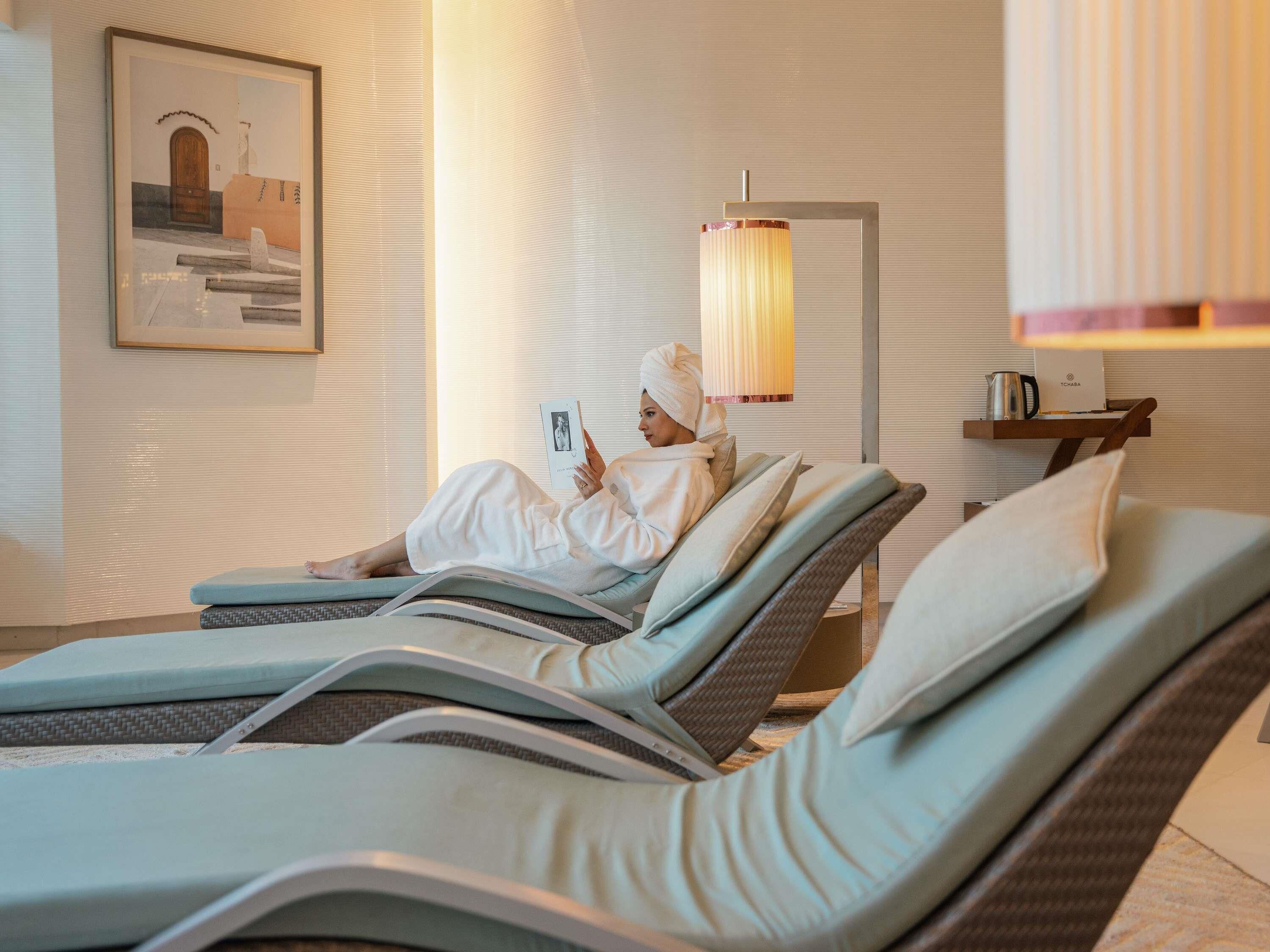 Couples treatment rooms, hot tub, steam room, Turkish bath