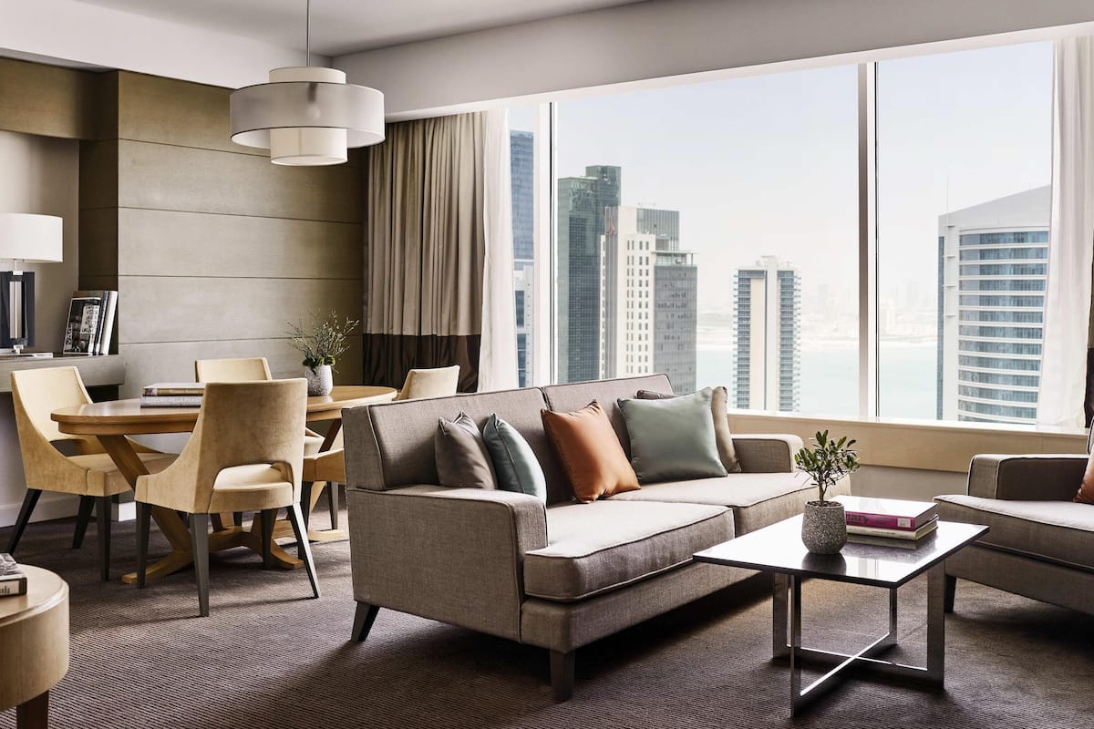 1 habitación, ropa de cama hipoalergénica y minibar