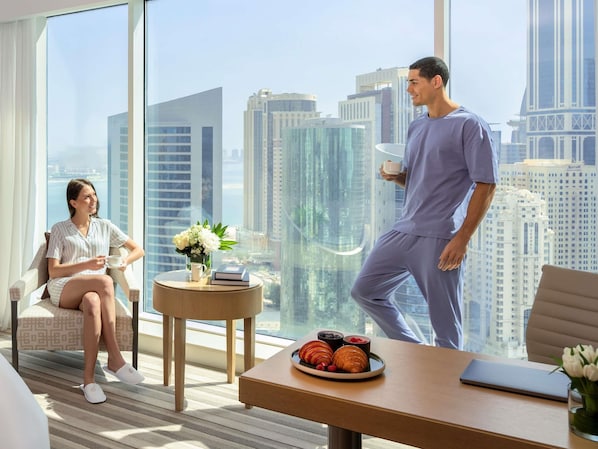 Ropa de cama hipoalergénica y minibar 