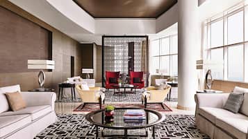 Penthouse, 2 Bedrooms, Kitchen (Pullman) | 1 bedroom, hypo-allergenic bedding, minibar, in-room safe