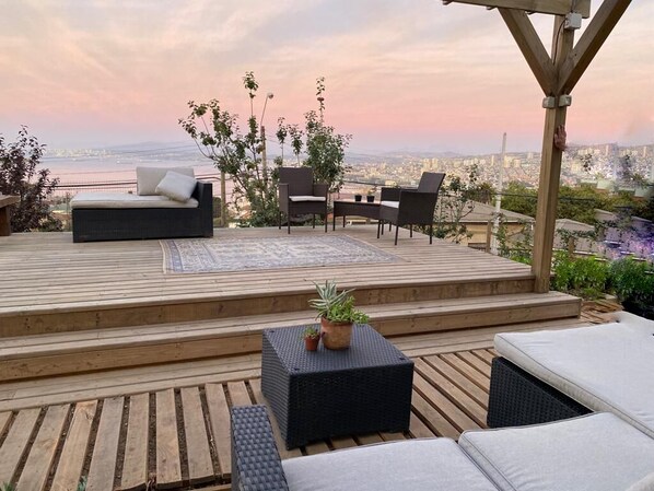 Sundeck - Hostal Faro Azul (Valparaiso)