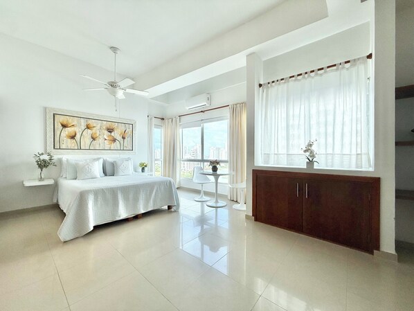 1 bedroom, in-room safe, iron/ironing board, free WiFi